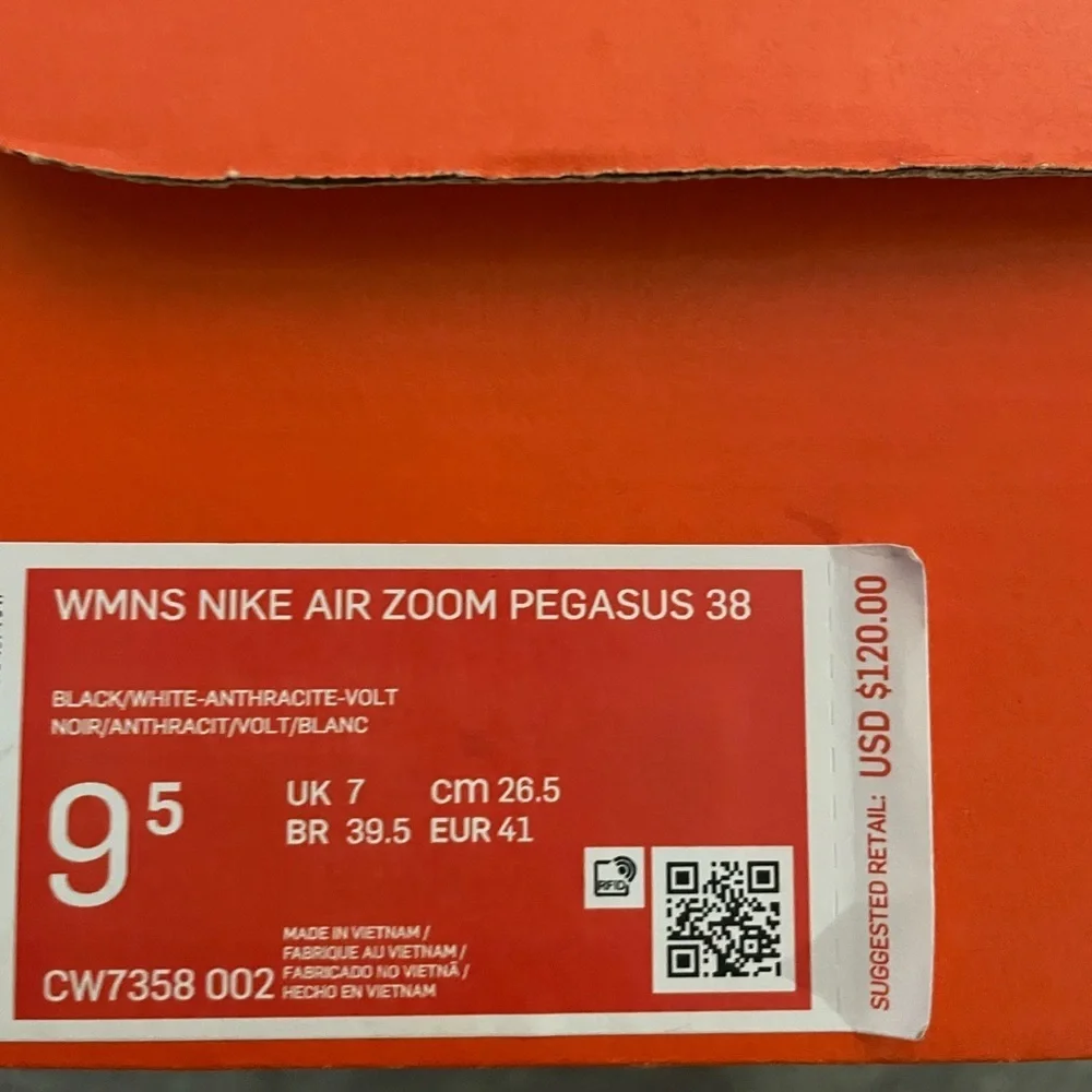 Women’s Nike Air Zoom Pegasus 38